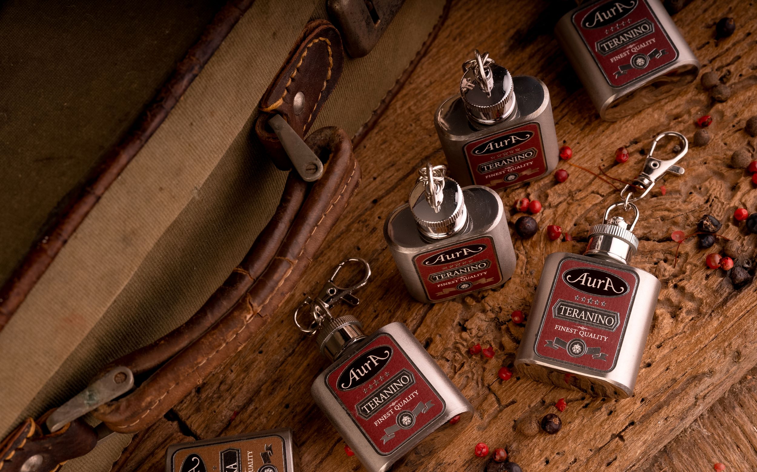 Rotweinlikör Mini-Flachmann 0,03 l  - Aura