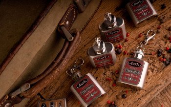 Rotweinlikör Mini-Flachmann 0,03 l - Aura