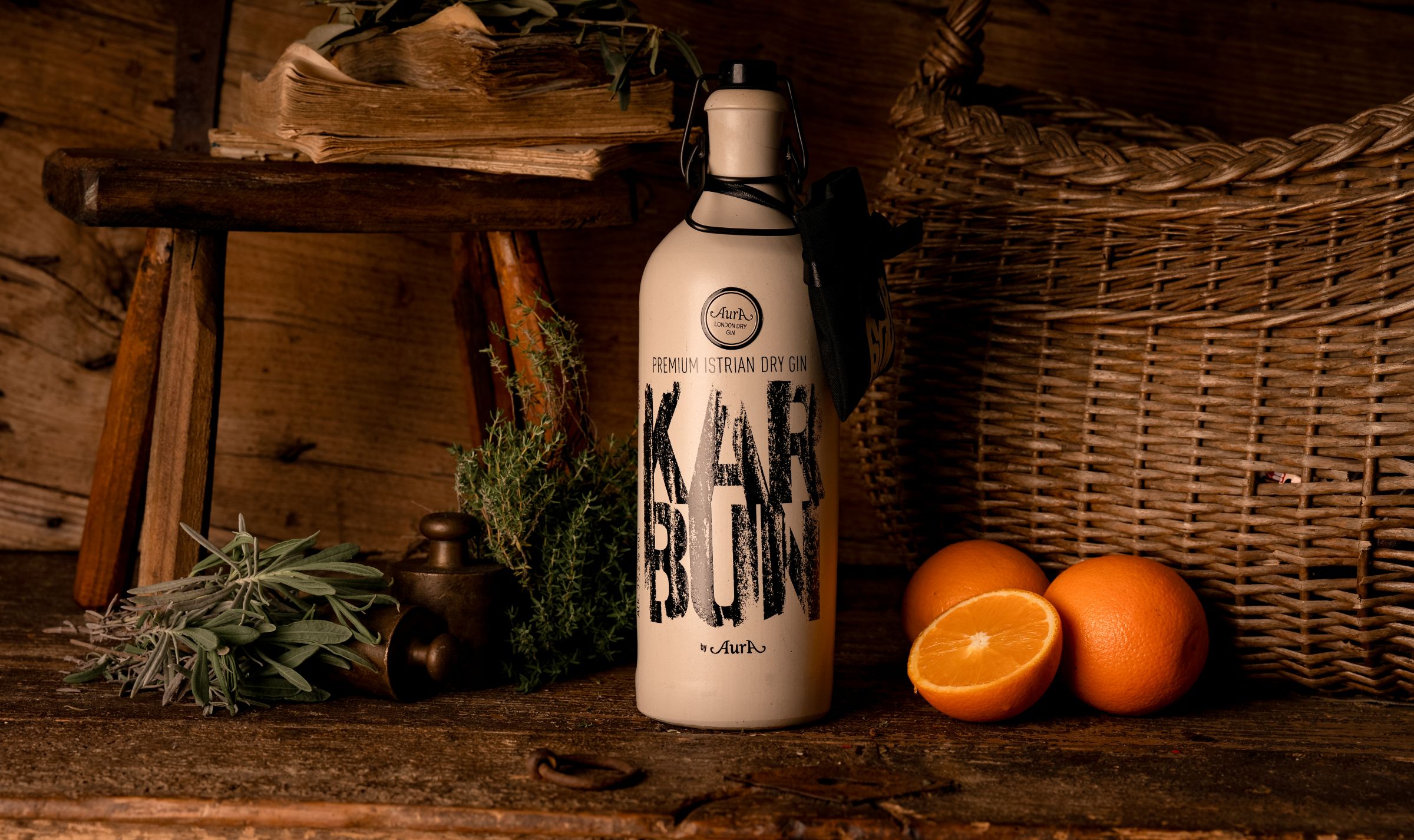 Gin Karbun 0,7 l - Aura